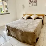 Sunset Apartment, Wi-fi And Swimming Pool Appartamento *