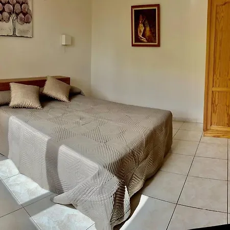 Sunset Apartment, Wi-fi And Swimming Pool Διαμέρισμα