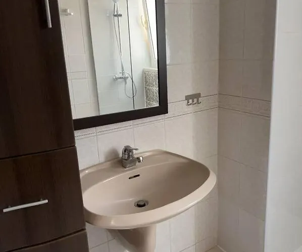 아파트 Sunset Apartment, Wi-fi And Swimming Pool *